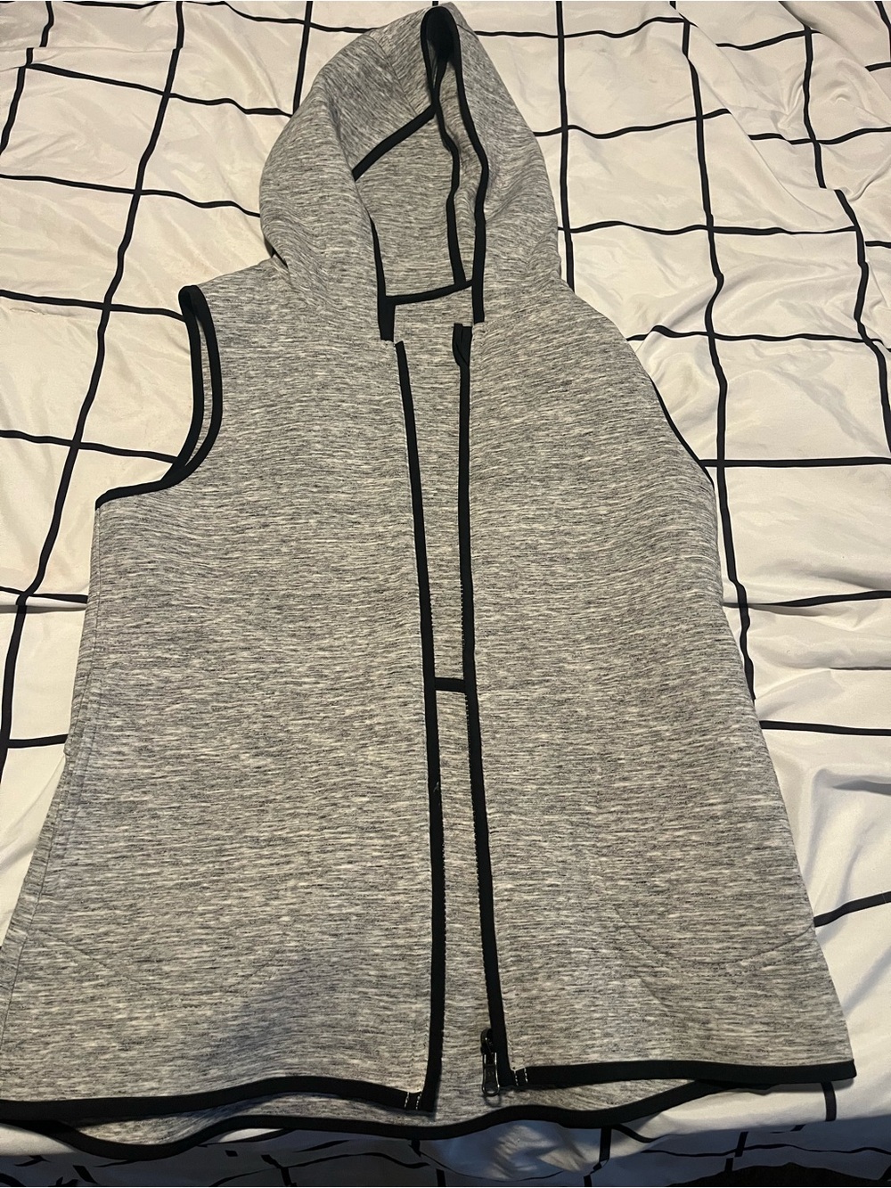 lululemon insculpt reversable hoodie